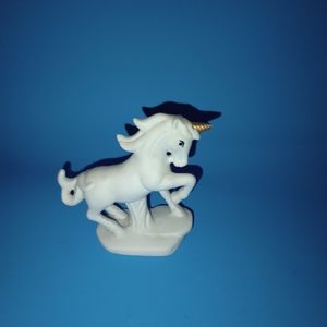 Unicorn Figurine Lifted Leg Vintage Sculpture Fantasy Porcelain Gold Horn 1980's